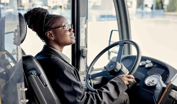 Chauffeuse d’autobus exo