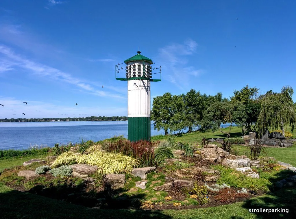 Phare des Hirondelles Noires de Dorval
